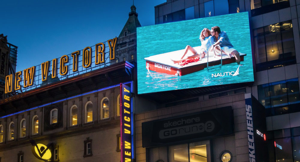 Ultravision International Blog: The Ultra Billboard Light Difference